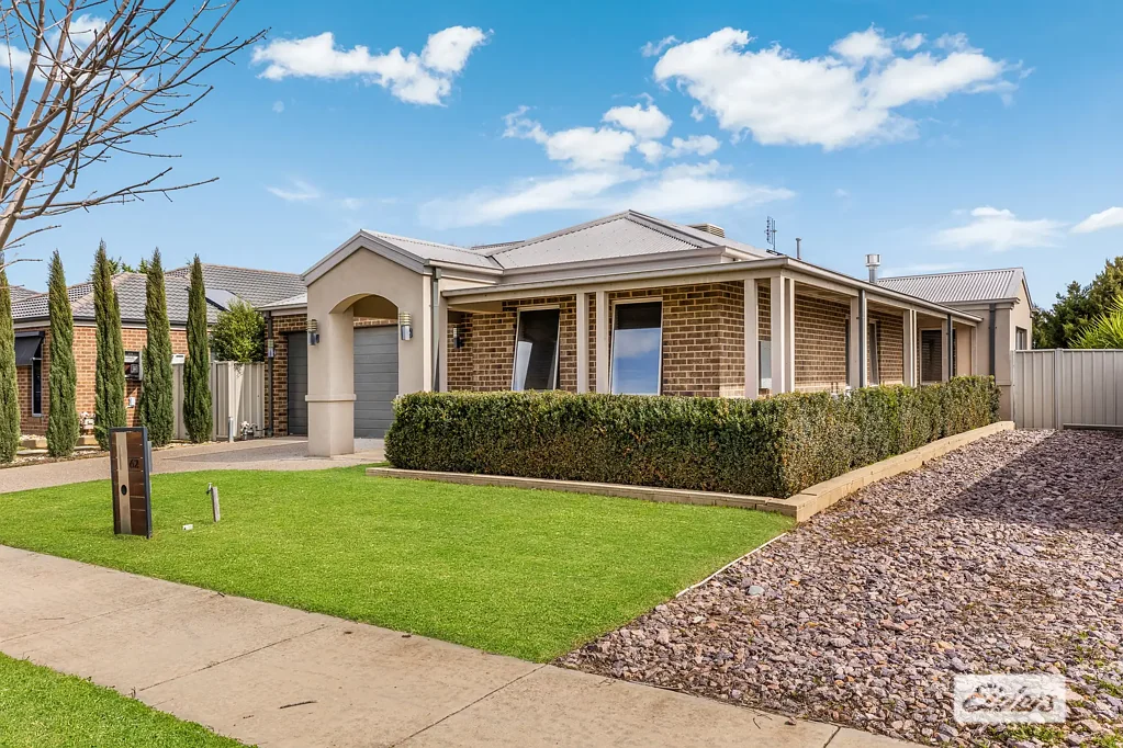 Epsom 4房  SPREAD OUT IN THIS SPACIOUS RESIDENCE WITH HIGH QUALITY FINISHING TOUCHES