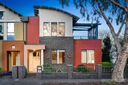 2 Lilardia Avenue, Maribyrnong