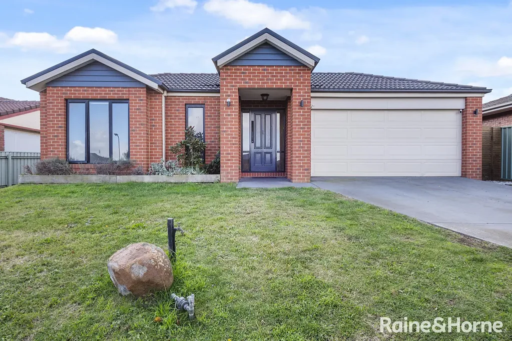 5 Castles Crescent, Kyneton, VIC 3444