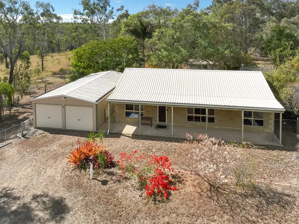 Tannum Sands 3 Bedroom Acreage Opportunity In Tannum Sands With Endless Potential!
