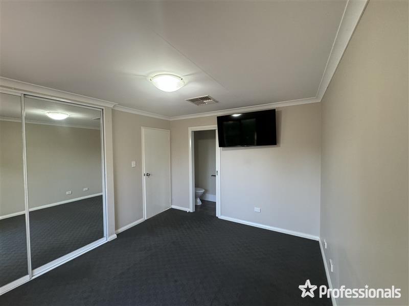 UNIT 2 196 MACDONALD ST, KALGOORLIE WA 6430, 0 Bedrooms, 0 Bathrooms, House