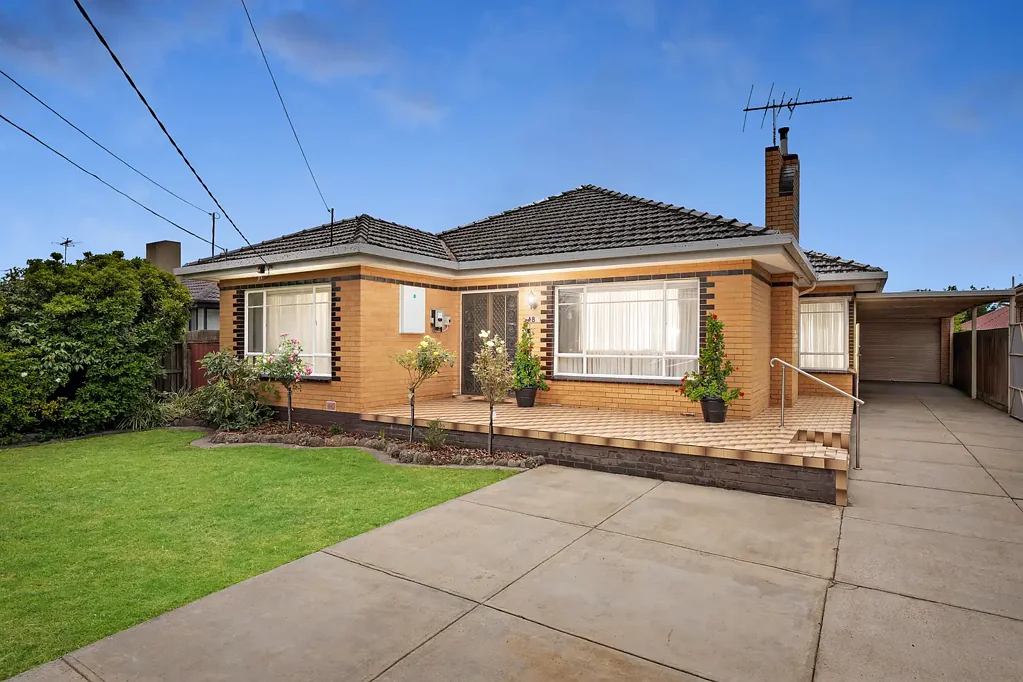 Sunshine West 3Kwarto Family, Features, Future on 799sqm