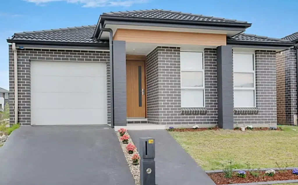 16 Juliana Street, Jordan Springs, NSW 2747