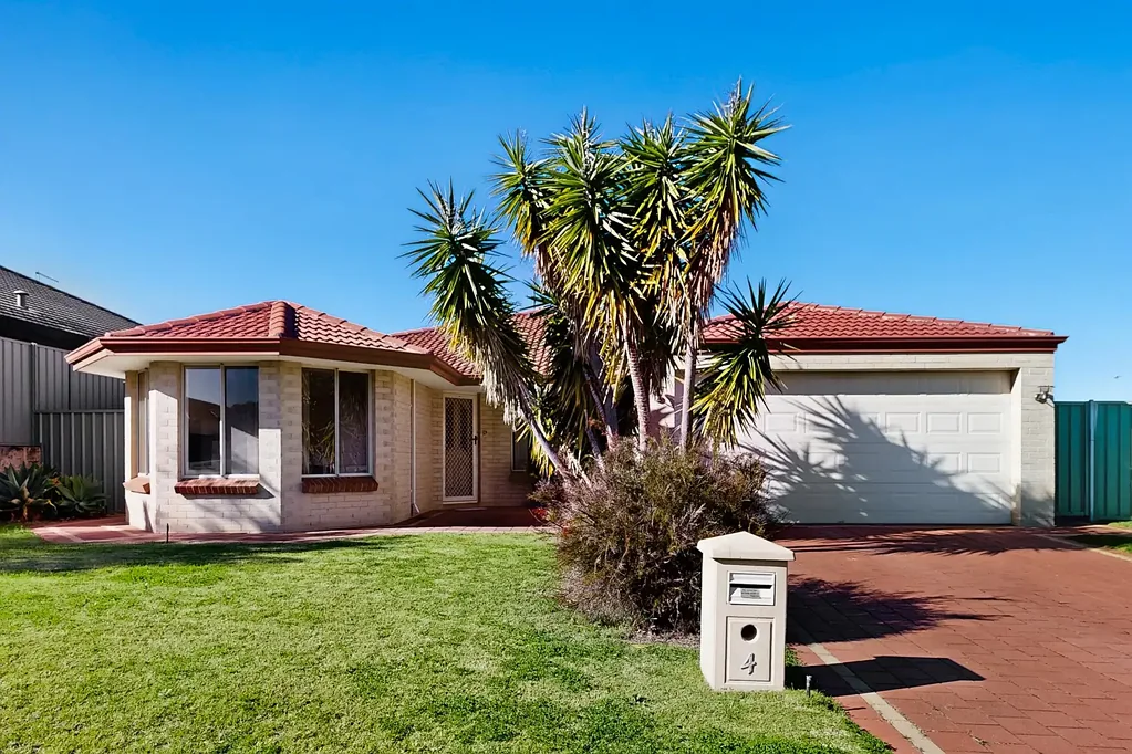 Spacious Family Home!