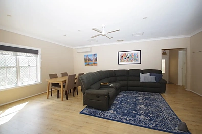 49 Hinds Street, Narrabri, NSW 2390, 4 રૂમ, 2 બાથરૂમ, House