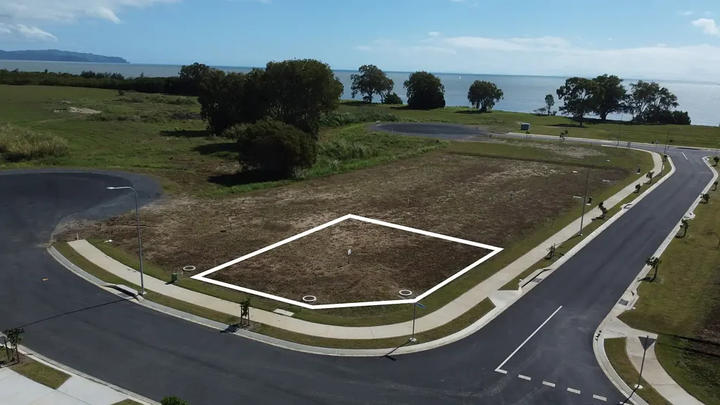 Shoal Point Absolute Beachfront Land