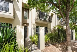 24 Kernick Way, Brompton