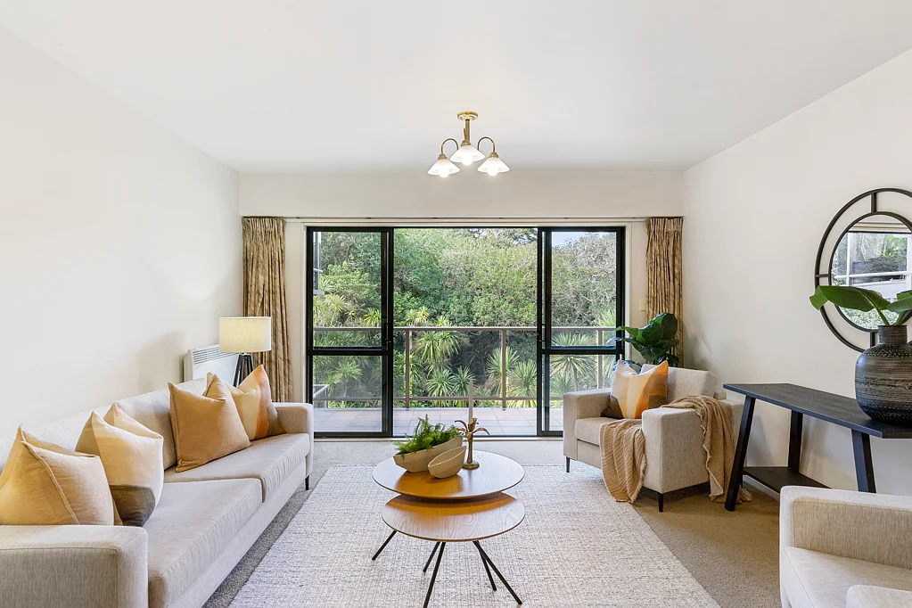 2/1B Birkenhead Avenue (also known as 5/1b), Birkenhead, North Shore City, Auckland