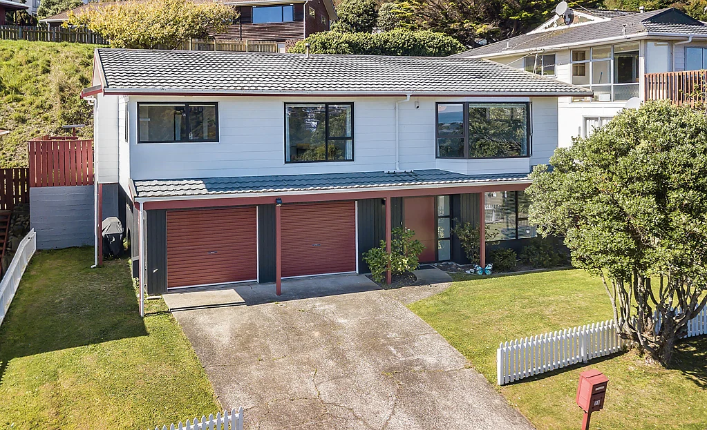 71 Leeward Drive, Whitby, Porirua, Wellington