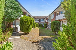 5/293 Kooyong Road, Elsternwick