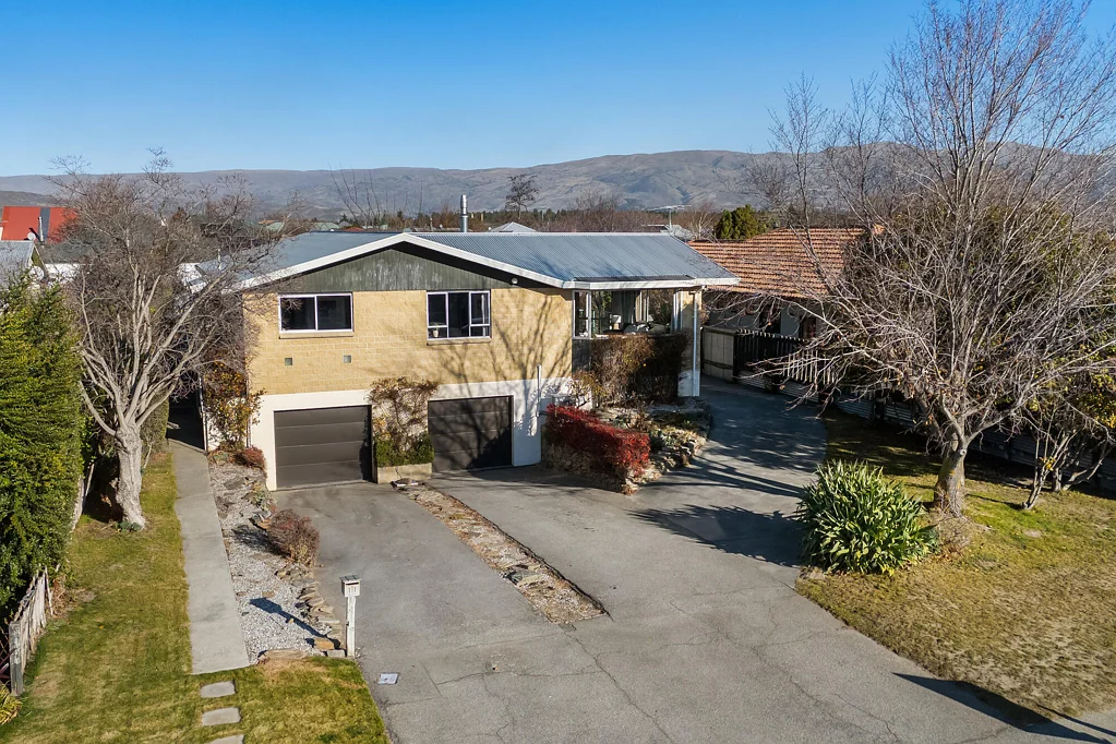 Cromwell 5房  Development Potential Meets Family Living