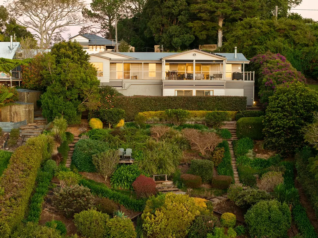 Flaxton 4 Bedroom Your Ultimate Hinterland Retreat!