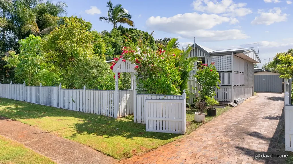 27 Spencer Street, Lawnton, QLD 4501