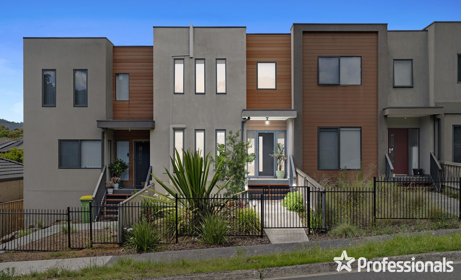 5 NICKY CL, MOOROOLBARK VIC 3138, 0房, 0浴, Townhouse