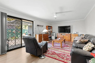 ਰਹਿਣ ਵਾਲਾ ਕਮਰਾ - 5 Pfitzner Close, Murray Bridge, SA 5253