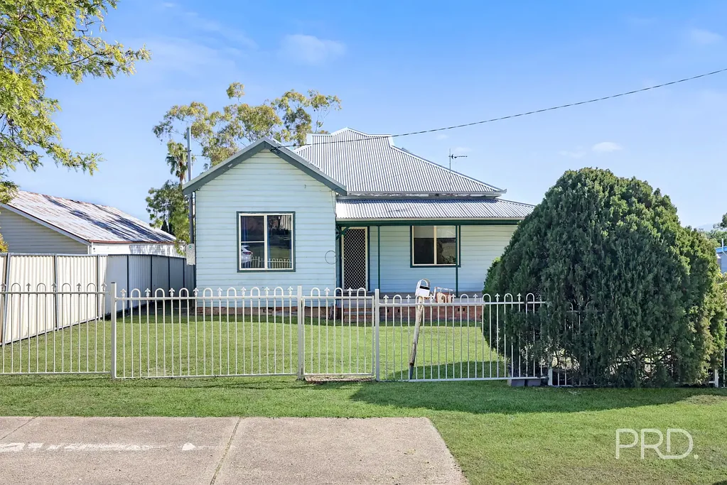 Werris Creek 3房  Great size family home