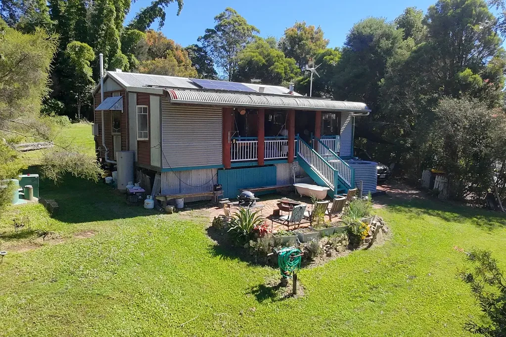 30 Hilary Road, Carters Ridge, QLD 4563