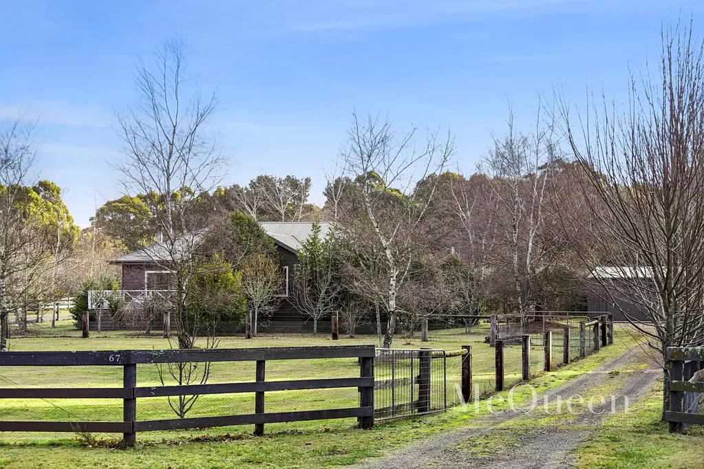 Trentham 4 Bedroom Escape to Your Private Small Acreage Retreat