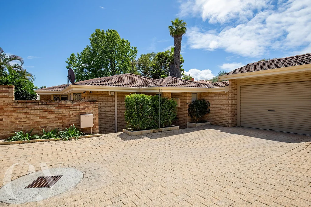 9C Swan Road, Attadale, WA 6156