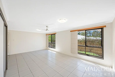 8 Briffney Street, Kirkwood, QLD 4680, 4 Schlafzimmer, 2 Badezimmer, House