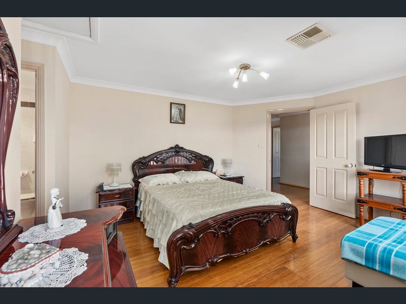 14 CURRAN ST, PRAIRIEWOOD NSW 2176, 0 Kuwarto, 0 Banyo, House