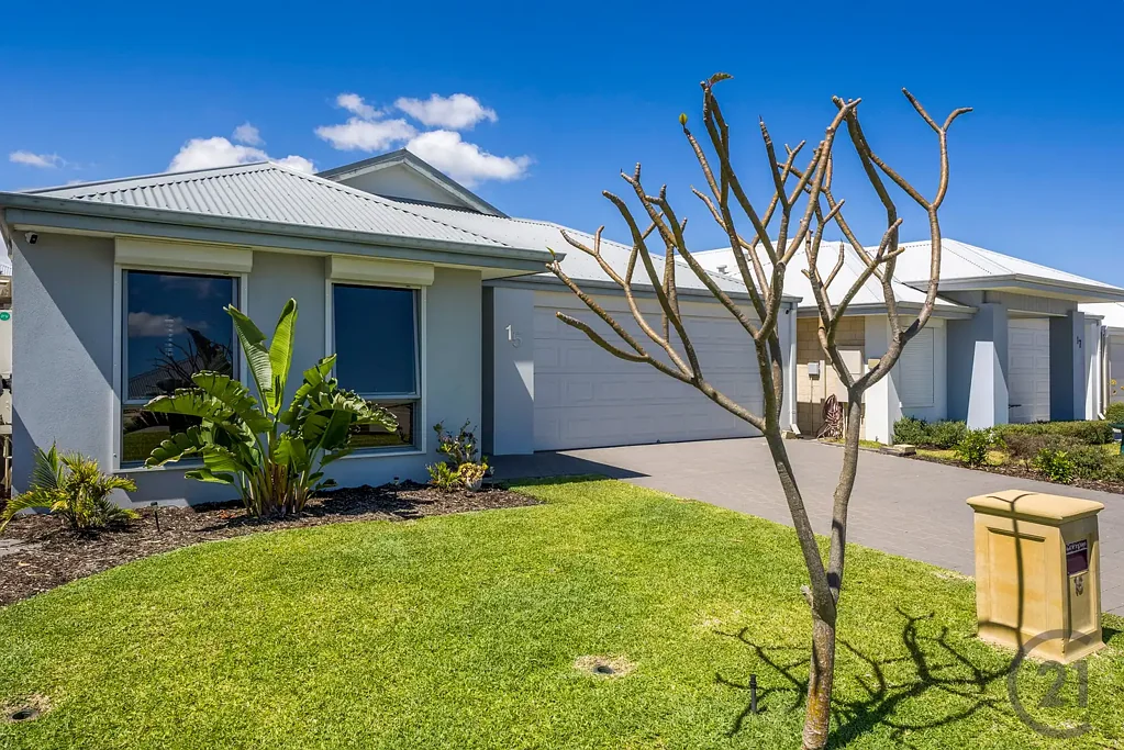 15 Winderie Road, Golden Bay, WA 6174