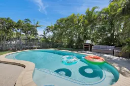 4 Seaspray Close, Shoal Point