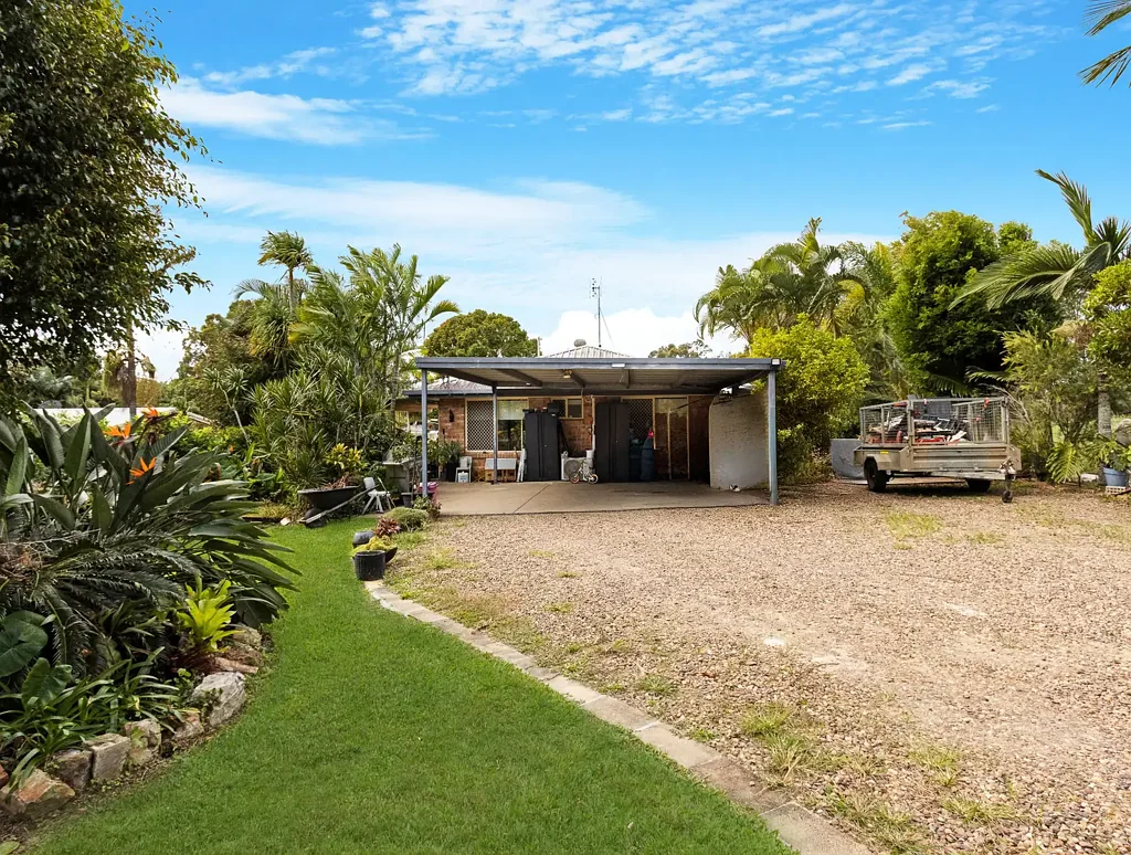 30 Blue Water Road, Booral, QLD 4655