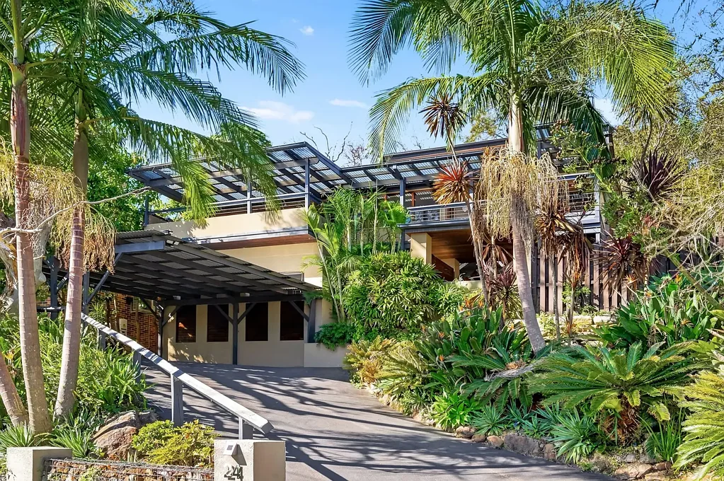 Hornsby Heights 4房 私密丛林隐居生活 Private Bush Retreat Living