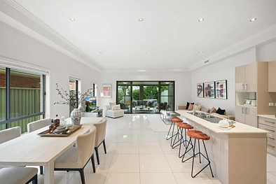 Dundas 4 Slaapkamer Stylish Family Duplex with Spacious Indoor & Outdoor Living