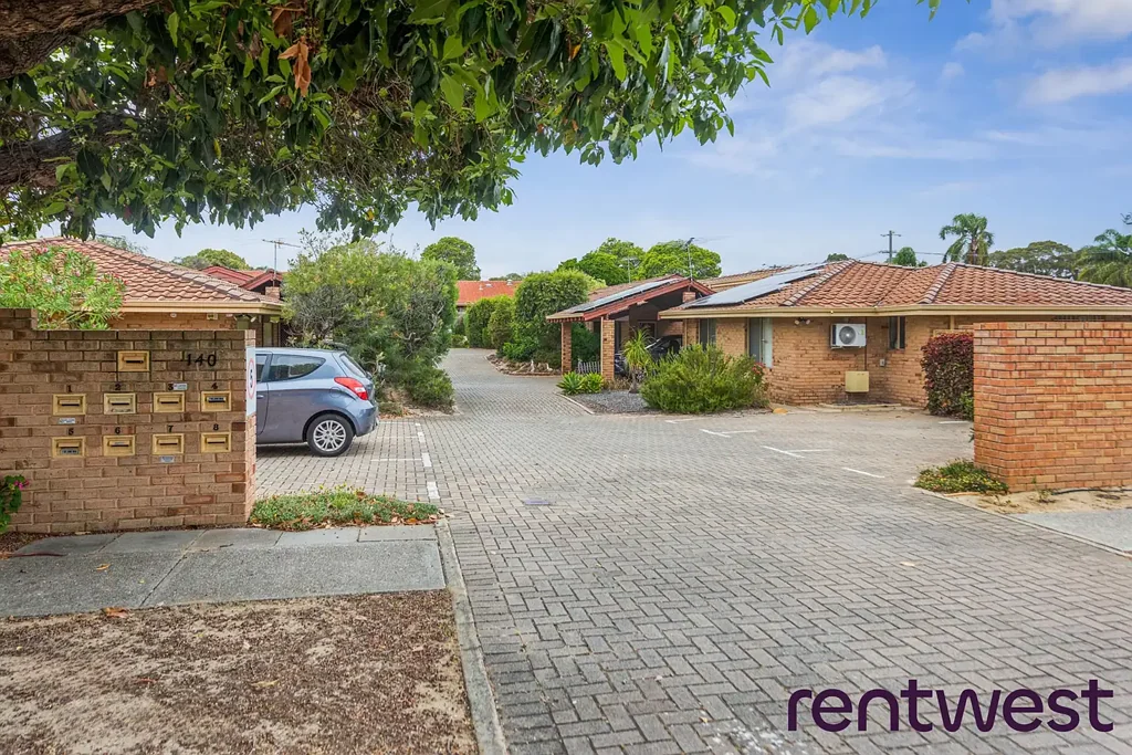 TIDY TWO BEDROOM VILLA
