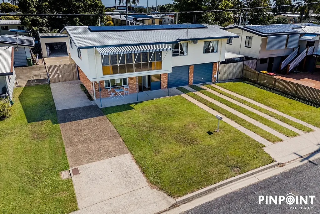 South Mackay 4房  Versatile Living With The Complete Outdoor Package!
