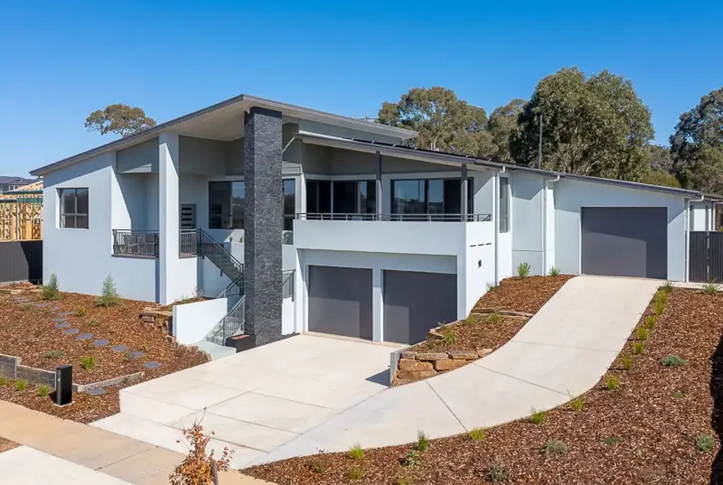 Mount Barker 4침실 Generous Family Home with Spectacular Views- Best offer by 26th May 2026