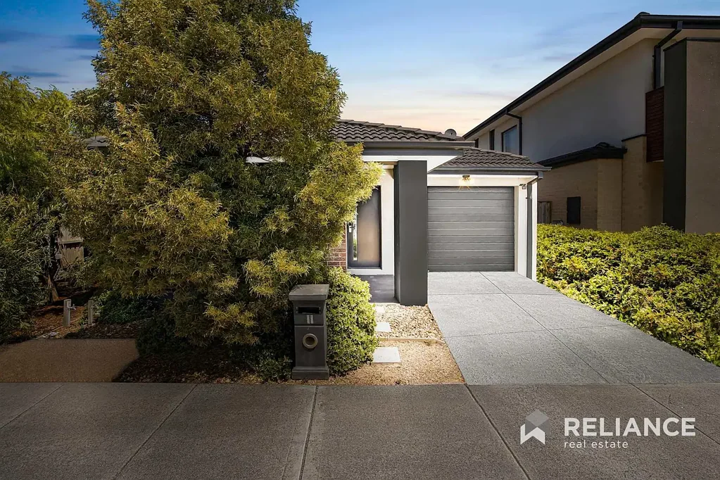 11 Leroy Crescent, Point Cook, VIC 3030