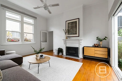 Silid Pahingahan - 64 Bridge Street, Northcote, VIC 3070