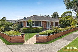 59 Robinlee Avenue, Burwood East
