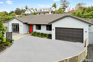 12C Wicklam Lane, Greenhithe, Greenhithe, North Shore City