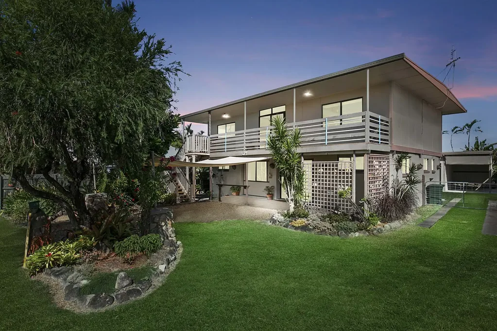 Pialba 2બેડરૂમ Beachside Home Designed for Versatility