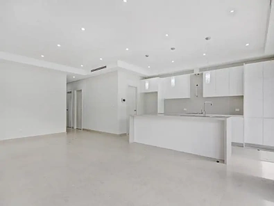 44B Bonds Road, Roselands, NSW 2196, 5房, 3浴, Apartment