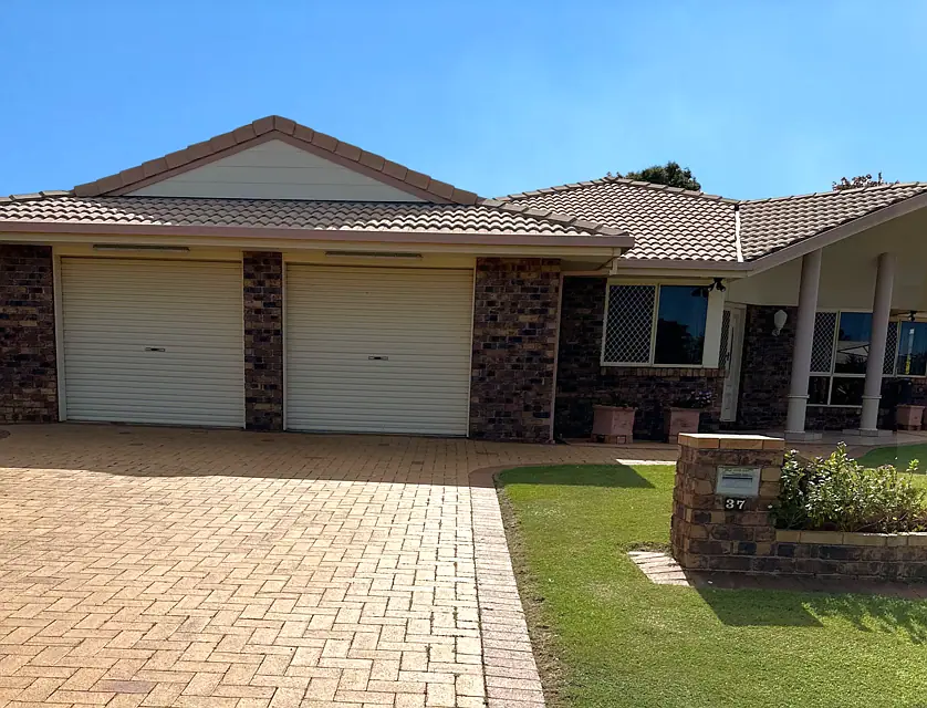 37 Cunnington Street, Bundaberg East, Wide Bay, 4 phòng ngủ, 2 phòng tắm, House