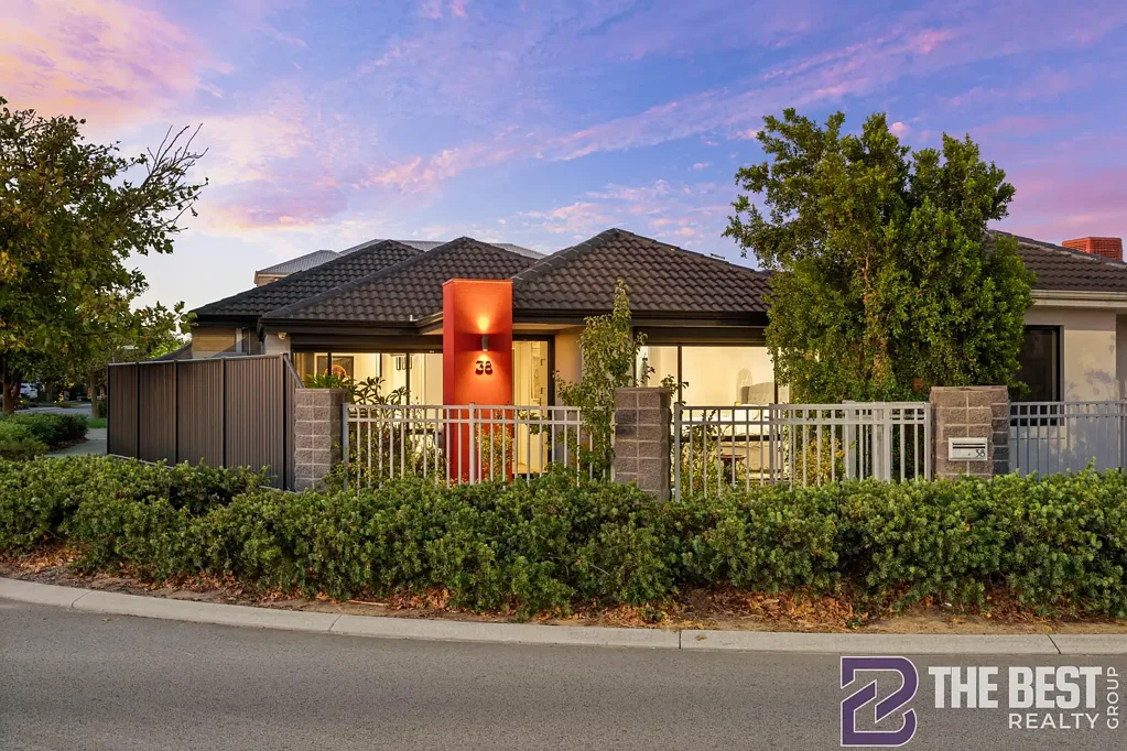 Harrisdale 3ห้องนอน Stunning Modern Living - Directly Opposite Harrisdale's Best Schools!