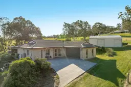 42 Stark Drive, Vale View