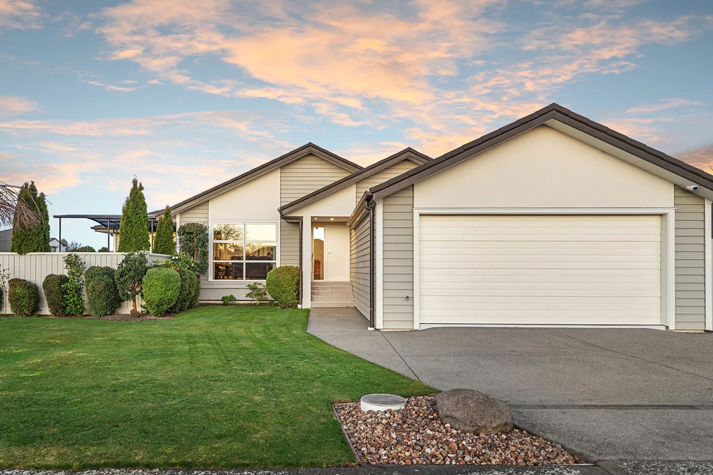 Burwood 4Habitaciones Space, Comfort & Location