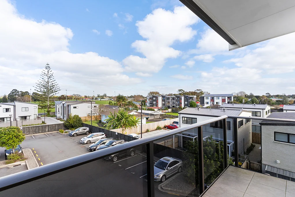 Mangere 1ਬੈੱਡਰੂਮ PARK VIEWS - TOP FLOOR - CORNER UNIT