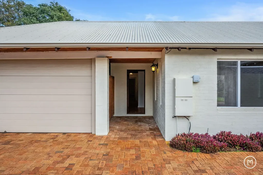 Attadale 3 Bedroom Perfectly Positioned and Boldly Promising!