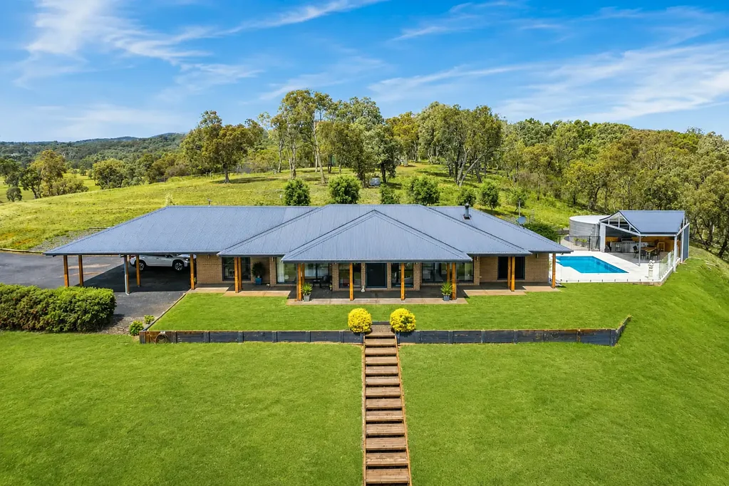 Mudgee WIRRUNA HILL – Elevated Country Living in Mudgee  Wine Country