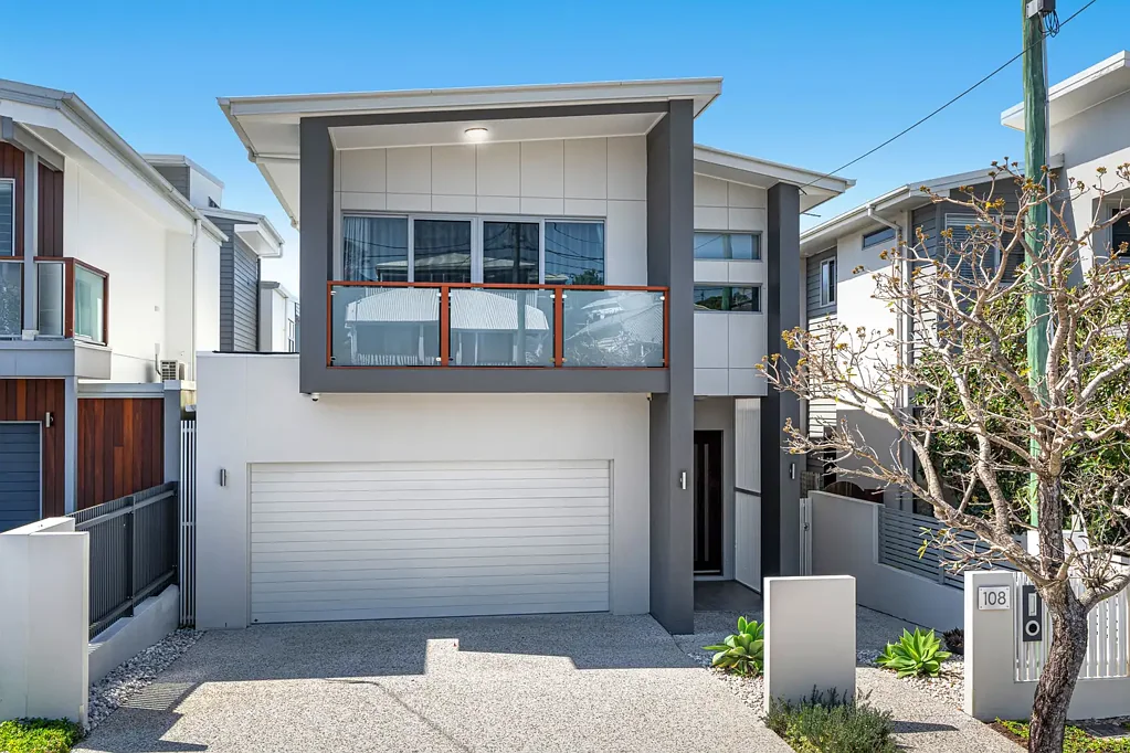 108 Melville Terrace, Manly, QLD 4179