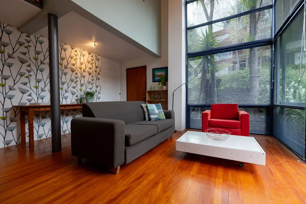 Rothesay Bay 5Habitaciones Rebuild or Renovate with views on 1072m2