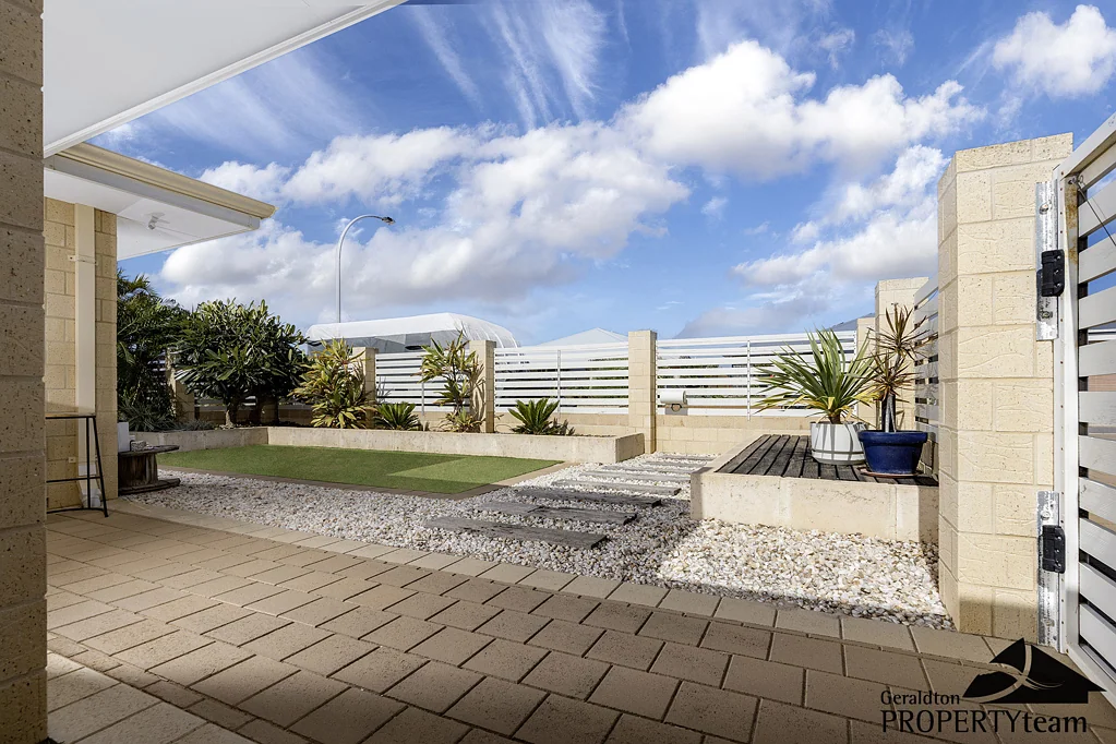 3 Shamrock Street, Wandina, WA 6530