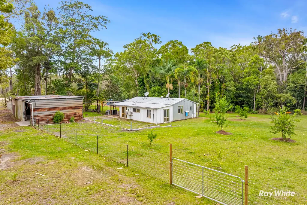 Byfield 3ਬੈੱਡਰੂਮ This Stunning Rainforest Property Could Be Yours!
